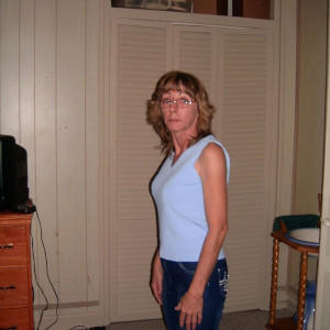 Mature person from Australia; Maryanne64